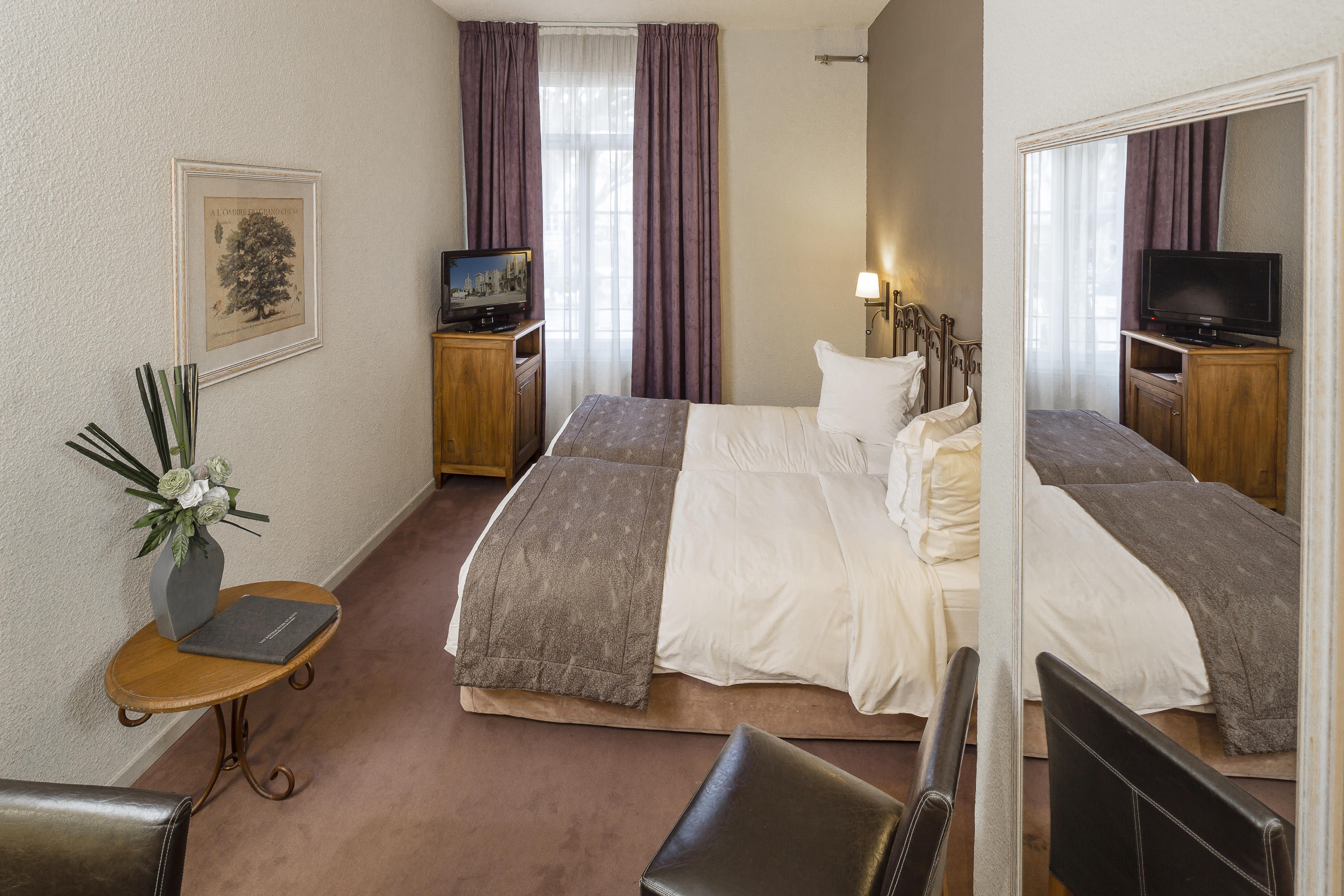 Hotel De L'Horloge Awinion Zewnętrze zdjęcie