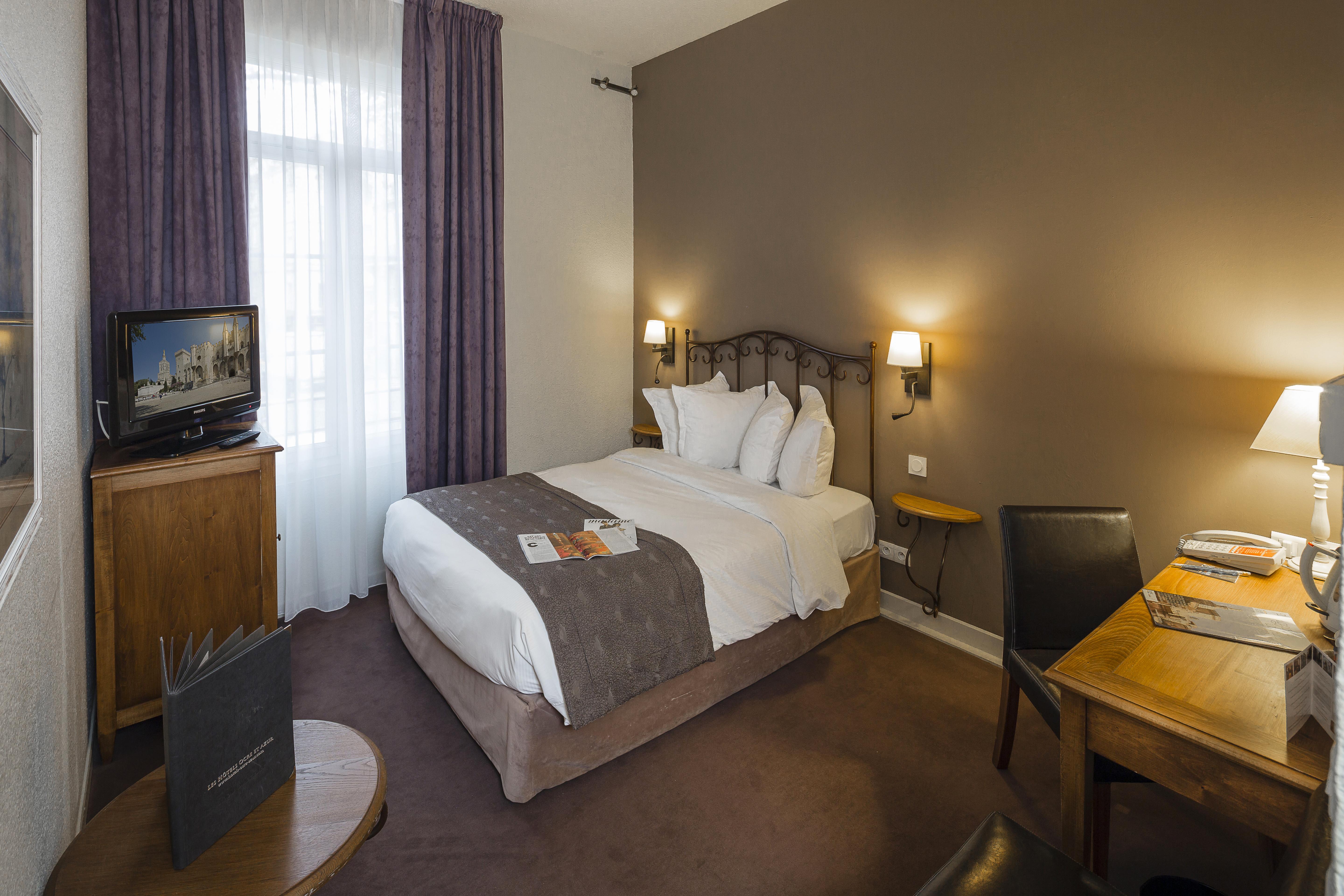 Hotel De L'Horloge Awinion Zewnętrze zdjęcie