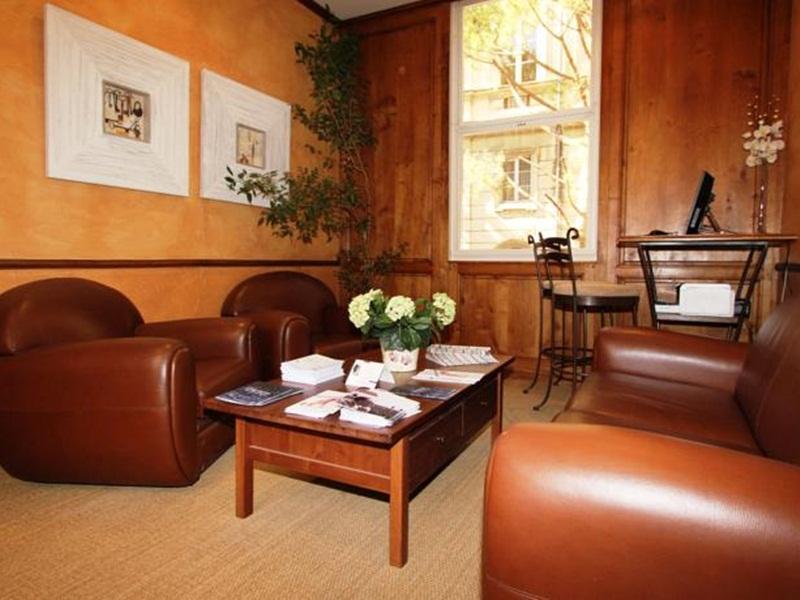 Hotel De L'Horloge Awinion Zewnętrze zdjęcie