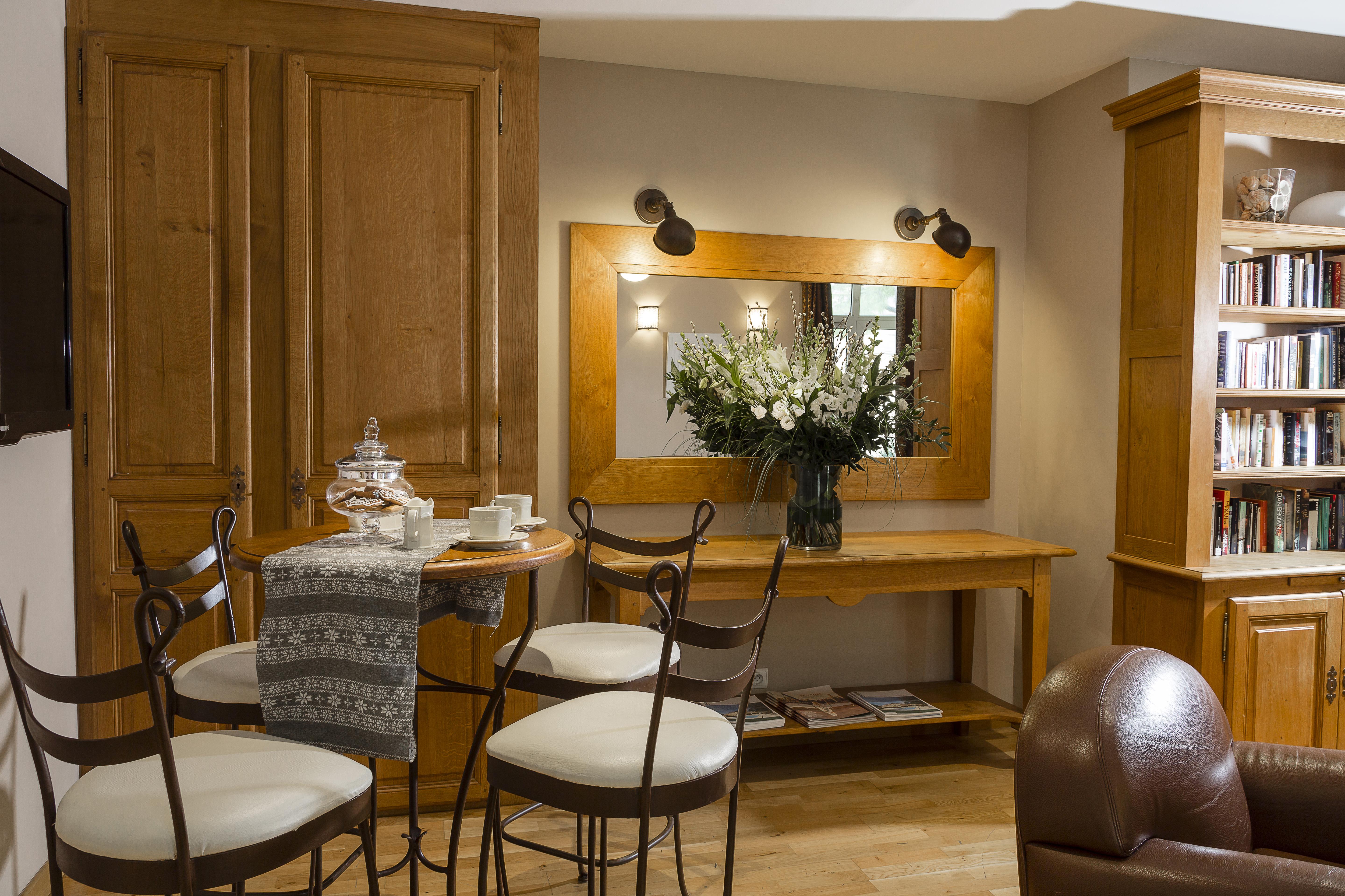 Hotel De L'Horloge Awinion Zewnętrze zdjęcie