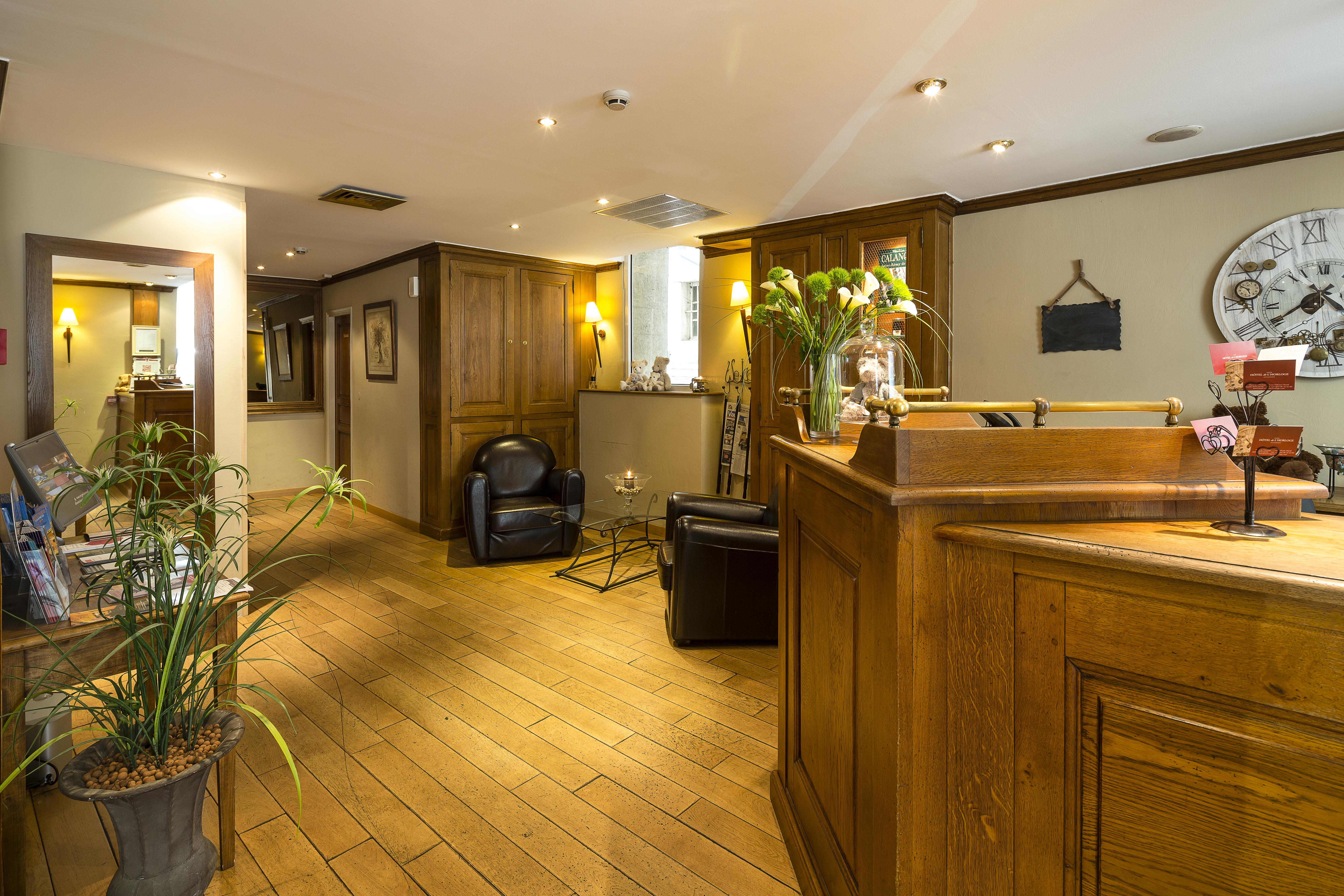 Hotel De L'Horloge Awinion Zewnętrze zdjęcie