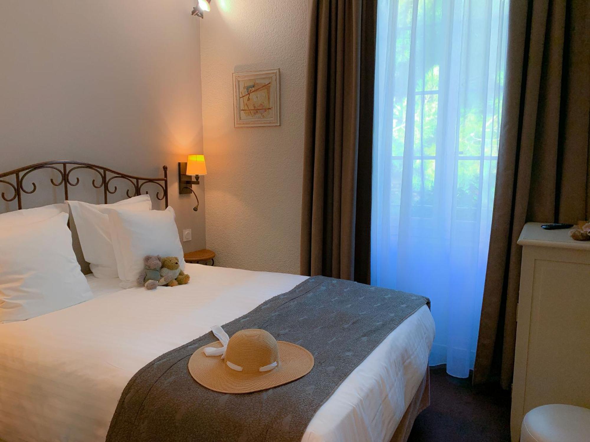 Hotel De L'Horloge Awinion Zewnętrze zdjęcie